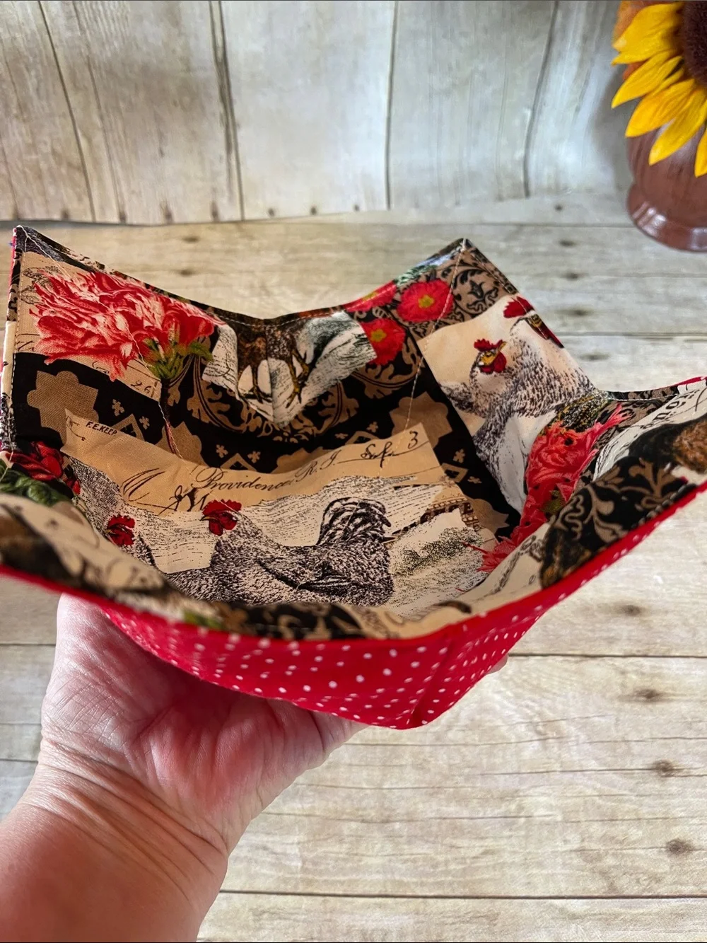 Microwave / Ice Cream Bowl Cozy Chickens Reversible Flowers Red Accents